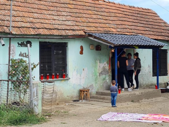 Parag, romsko naselje, foto Hina/Siniša Kaladžija